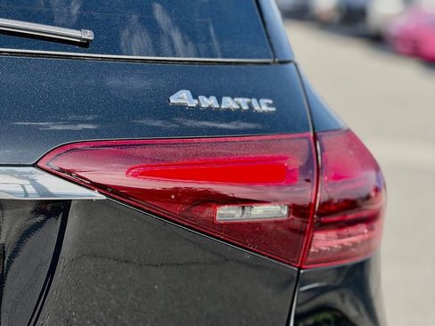 Used 2024 Mercedes-Benz GLE 350 4MATIC image 12