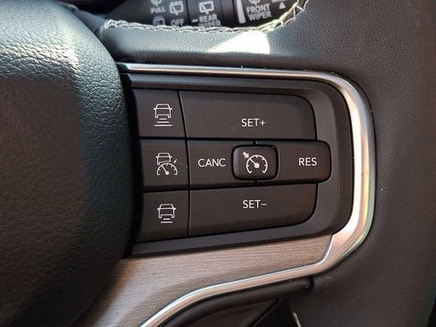 Used 2023 Jeep Wagoneer Series II image 25