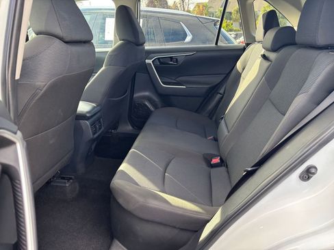 Used 2025 Toyota RAV4 LE image 27