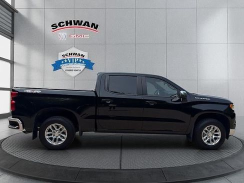 Used 2023 Chevrolet Silverado 1500 LT w/ Protection Package AWD/4WD image 3