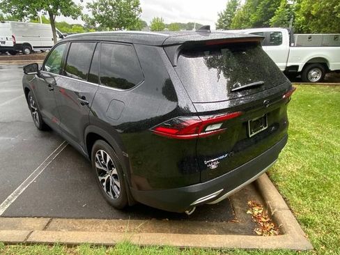 Used 2026 Toyota Grand Highlander AWD Hybrid image 32