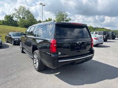 Used 2019 Chevrolet Suburban Premier AWD/4WD image 6