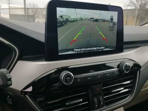 Used 2020 Ford Escape SEL image 21