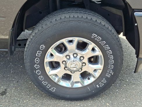 Certified 2024 RAM 2500 Laramie AWD/4WD image 9