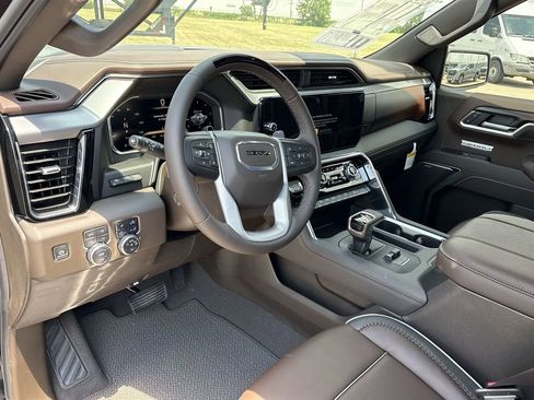 New 2026 GMC Sierra 1500 Denali image 9