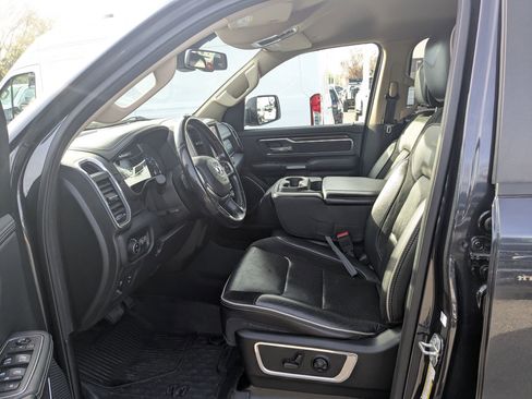 Used 2019 RAM 1500 Laramie image 17