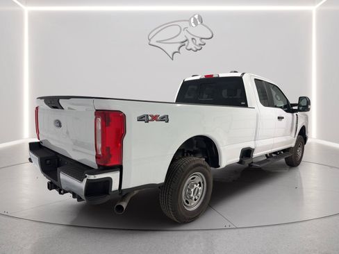 Certified 2026 Ford F250 XL w/ XL Chrome Package AWD/4WD image 5