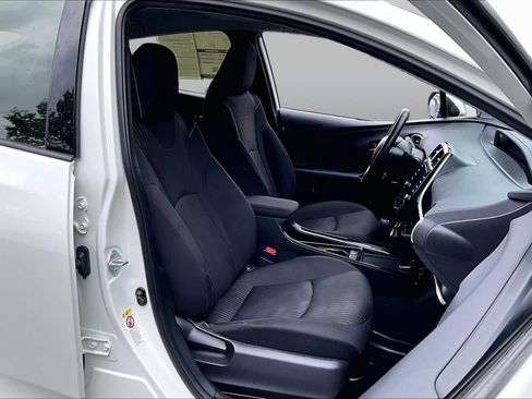 Used 2020 Toyota Prius Prime LE FWD image 8
