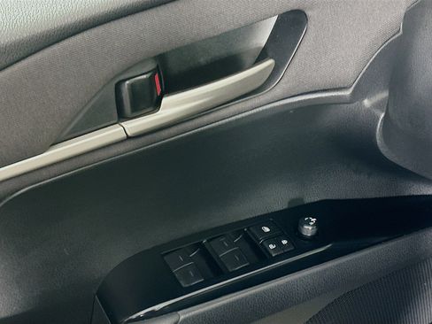 Used 2025 Toyota Camry LE image 15