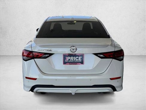 Used 2022 Nissan Sentra SR FWD image 8