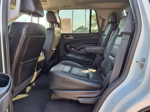 Used 2020 GMC Yukon Denali w/ Denali Premium Package RWD image 14