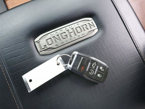 Used 2020 RAM 2500 Limited image 28