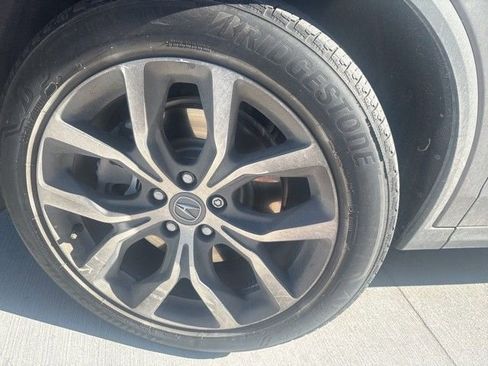 Used 2023 Acura MDX FWD w/ Technology Package image 5