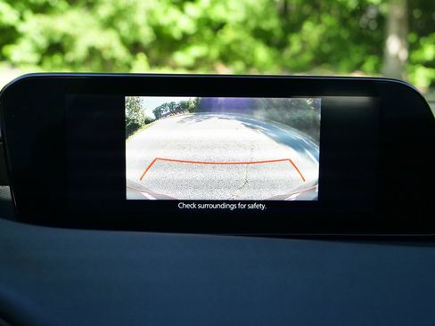Used 2021 MAZDA MAZDA3 s FWD image 10