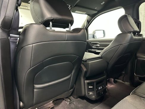 Used 2025 RAM 1500 Laramie image 44