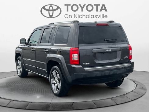 Used 2016 Jeep Patriot High Altitude image 3