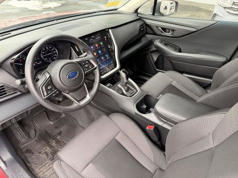 Used 2021 Subaru Outback Premium image 12