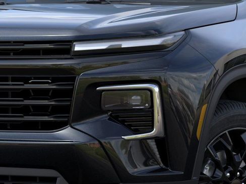 New 2025 Chevrolet Traverse LT w/ Midnight/Sport Edition image 11