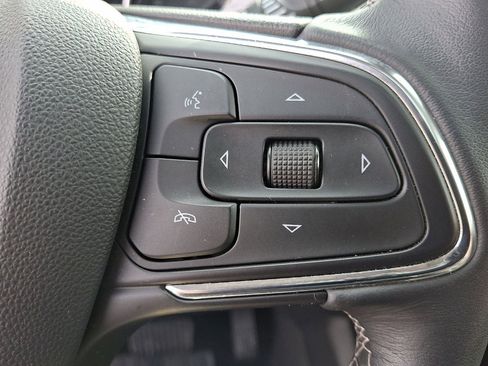 Used 2023 Buick Encore GX Essence w/ Experience Buick Package image 18