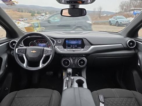 Used 2020 Chevrolet Blazer LT image 11
