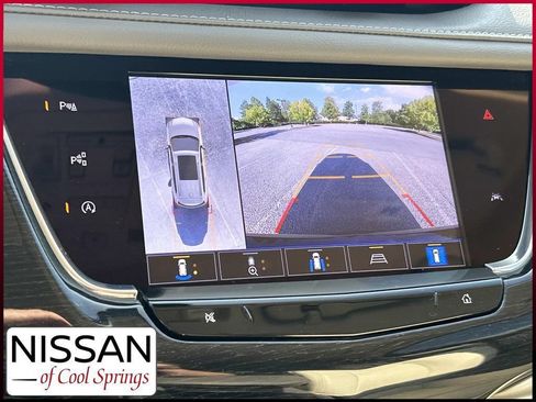 Used 2025 Cadillac XT6 Premium Luxury w/ Technology Package FWD image 37