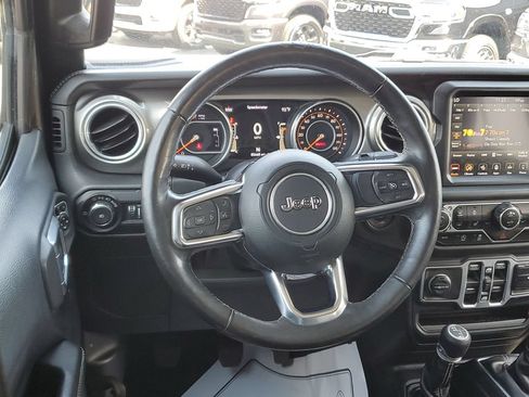 Certified 2018 Jeep Wrangler Unlimited Sahara AWD/4WD image 10