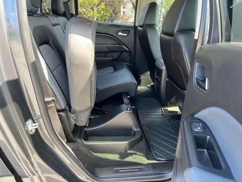 Used 2016 Chevrolet Colorado Z71 image 35