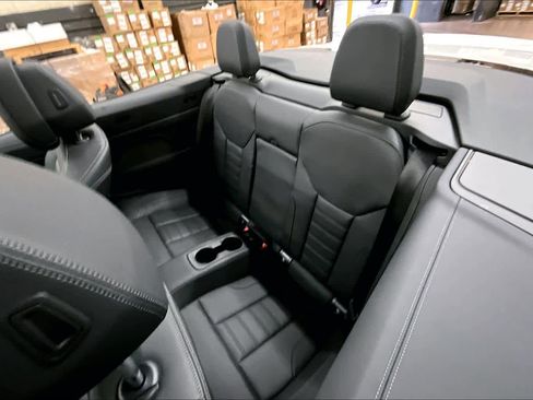 Certified 2025 BMW M440i Convertible w/ Premium Package image 28