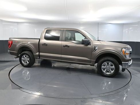 Used 2022 Ford F150 XLT image 4