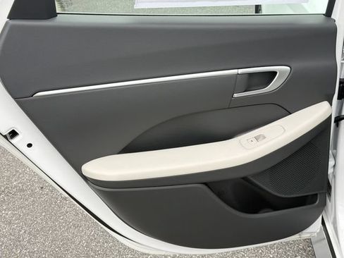 New 2026 Hyundai Sonata SEL FWD image 22