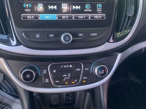 Used 2018 Chevrolet Volt LT image 13