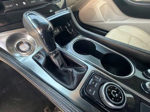 Used 2019 Nissan Maxima Platinum w/ Illumination Package FWD image 33