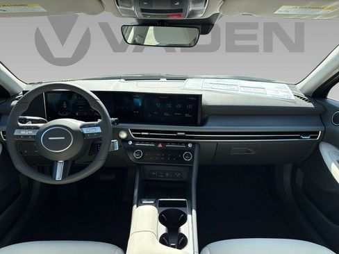 New 2026 Hyundai Sonata SEL image 2