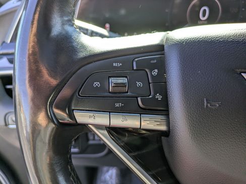 Used 2022 Cadillac Escalade ESV Sport w/ Touring Package AWD/4WD image 18