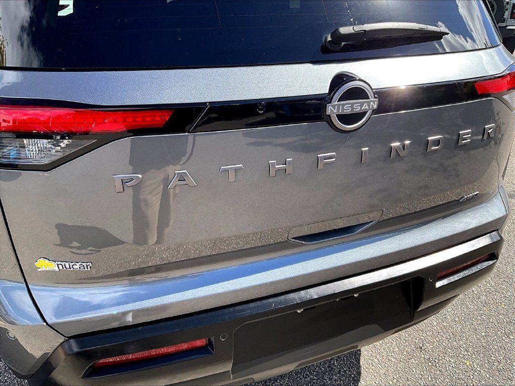 Certified 2026 Nissan Pathfinder SV AWD/4WD image 29