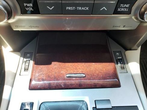 Used 2015 Lexus GX 460 w/ Premium Package AWD/4WD image 19