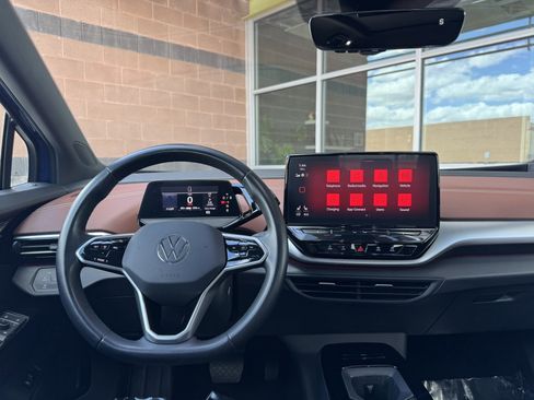 Used 2022 Volkswagen ID.4 Pro S image 16