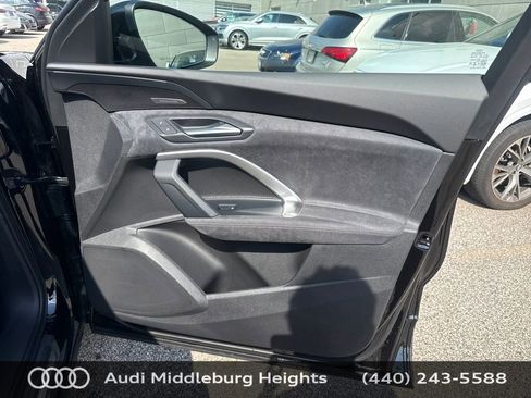 New 2026 Audi SQ5 Premium Plus image 38