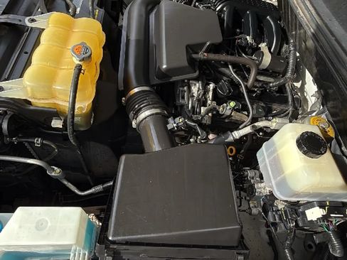 Used 2014 Nissan NV 2500 SV w/ Side & Curtain Airbag Package RWD image 28