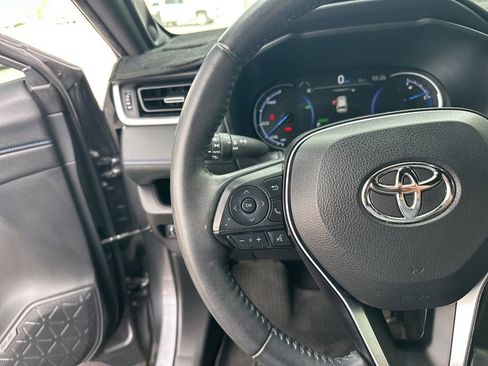 Used 2021 Toyota RAV4 XSE image 14