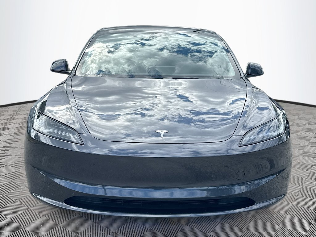 Used 2024 Tesla Model 3 Standard Range RWD image 2