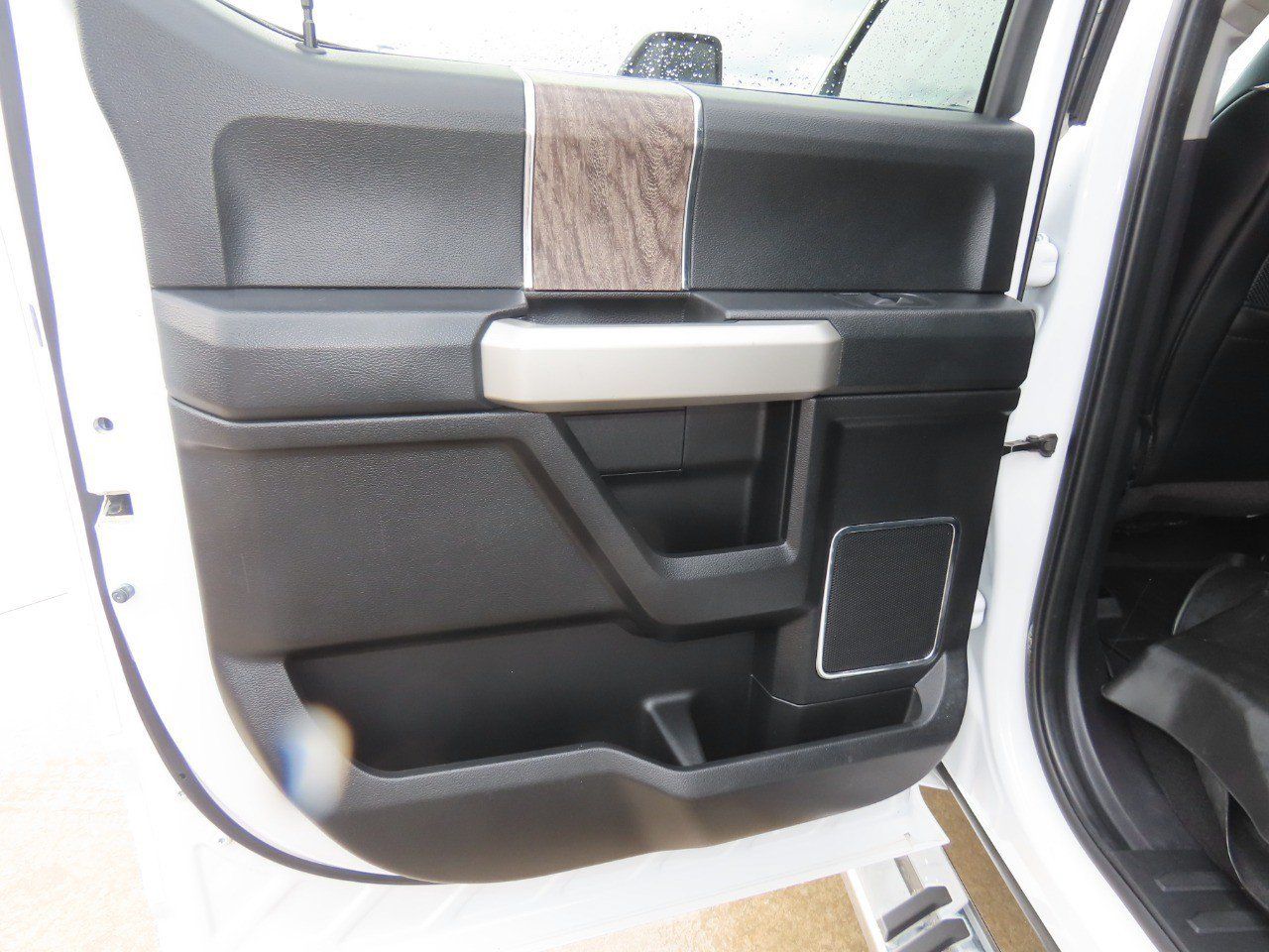 Used 2019 Ford F250 Lariat w/ Lariat Value Package AWD/4WD image 20