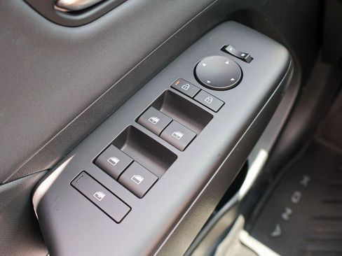 New 2026 Hyundai Kona Limited FWD image 19