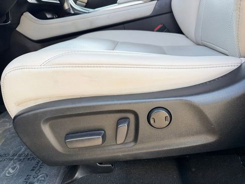 Certified 2022 Lexus RX 450h AWD w/ Premium Package image 14