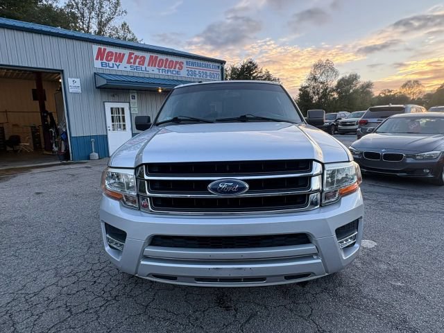 Used 2017 Ford Expedition EL XLT w/ Equipment Group 202A RWD image 8