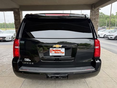 Used 2015 Chevrolet Tahoe LTZ AWD/4WD image 7
