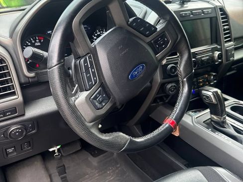Used 2019 Ford F150 Raptor w/ Equipment Group 802A Luxury AWD/4WD image 7