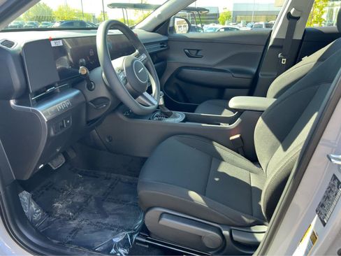 Certified 2026 Hyundai Kona SE AWD/4WD image 35
