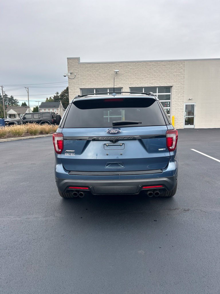 Used 2018 Ford Explorer Sport w/ Equipment Group 401A AWD/4WD image 6