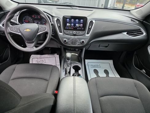 Used 2023 Chevrolet Malibu LT image 24